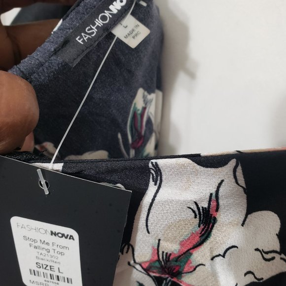 Fashion Nova blouse size large. - Picture 6 of 7